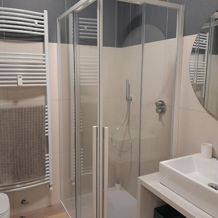Monolocale Cairoli 18 Apartment ฟิโอเร็นซัวลา ดาร์ดา ภายนอก รูปภาพ