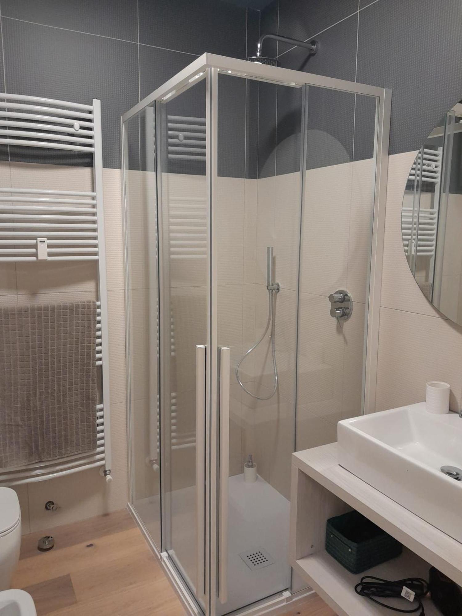 Monolocale Cairoli 18 Apartment ฟิโอเร็นซัวลา ดาร์ดา ภายนอก รูปภาพ